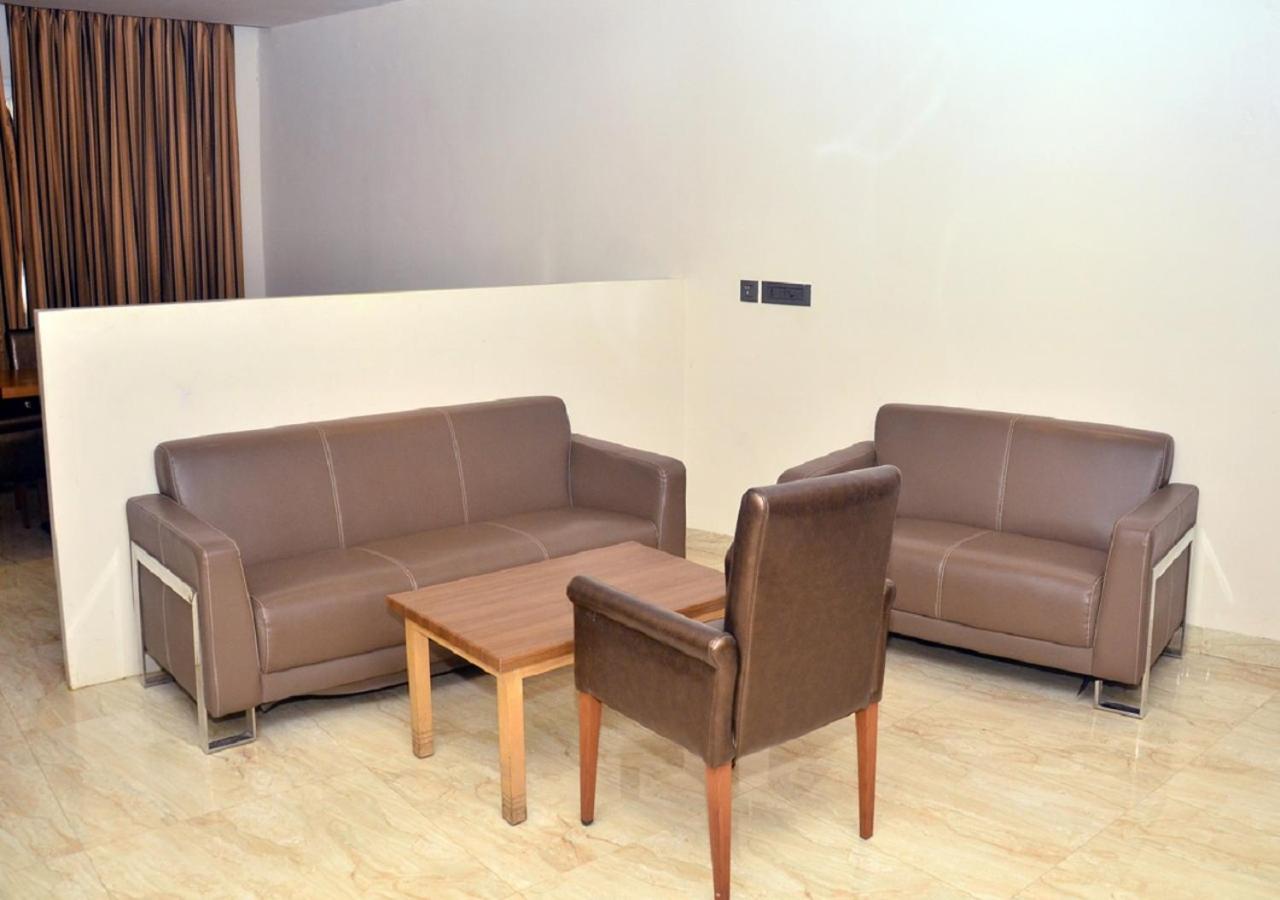 Hotel Golden Residency à Ramanathapuram Extérieur photo